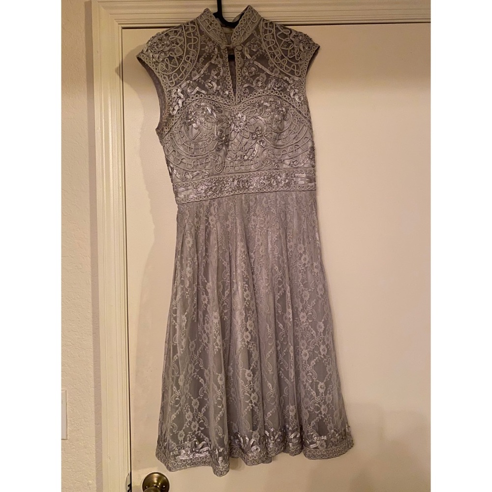 ❤️❤️ Suewong Women’s silver lace dress
